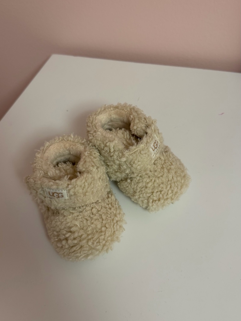 UGG Plush Sherpa Baby Booties in Cream